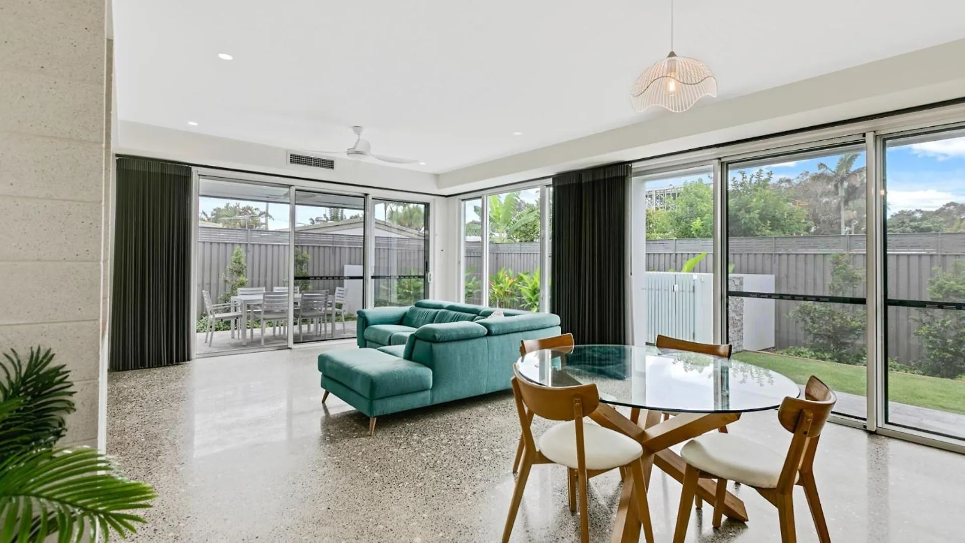 Holiday home Luxury Townhouse Maroochydore Australia